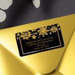Chic Christmas Snowflake Black Gold Rücksendeadres Adressaufkleber<br><div class="desc">Chic Corporate Weihnachtsadressen-Label geschrieben in elegantem Gold-Skript unter einer schönen Grenze von Schneeflocken fallen auf einem modernen schwarzen Ferien-Mailing-Label. Ideal für ein berufliches oder familiäres Unternehmen.</div>