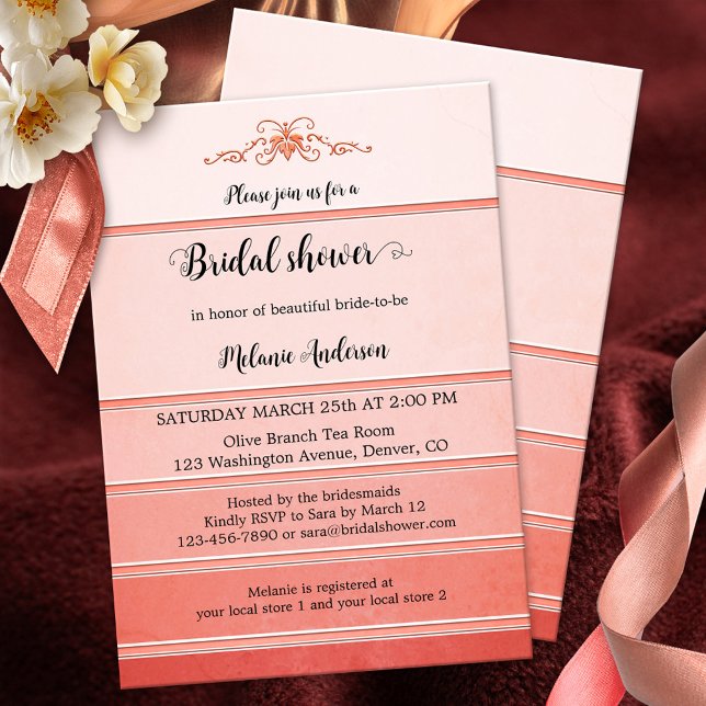 Chic Coral Pink Streifen Tone auf Tone Brautparty Einladung (Elegant bridal shower invitation featuring a coral pink striped tone on tone painted design)