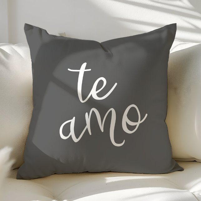 Chic Dark Gray und White Spanisch I Liebe You Te A Kissen (Von Creator hochgeladen)
