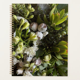 Chic Dark Green Botanical Leaves Planer