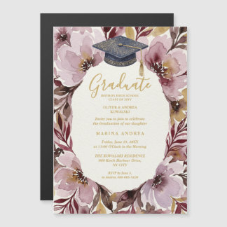 Chic Delicate Pink Floral Wreath Graduation Cap Magneteinladung