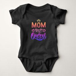 Chic Design Typografy Mama Sie sind die Königin Baby Strampler