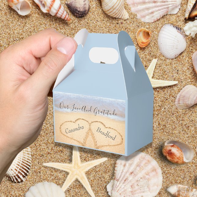Chic Dusty Blue Beach Hochzeit 2 Herzen in Sand Geschenkschachtel (Von Creator hochgeladen)