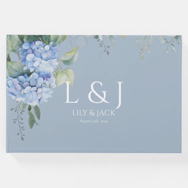 Chic Dusty Blue Floral Hydrangea Wedding Gästebuch (Vorderseite)