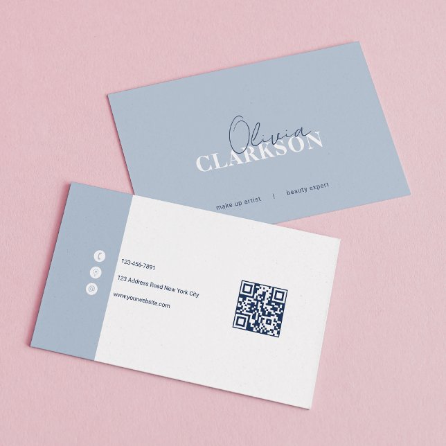 Chic Dusty Blue Minimalist QR-Code Visitenkarte (Von Creator hochgeladen)