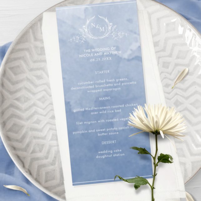 Chic Dusty Blue Watercolor, Monogram Wedding Menu Menükarte (Von Creator hochgeladen)