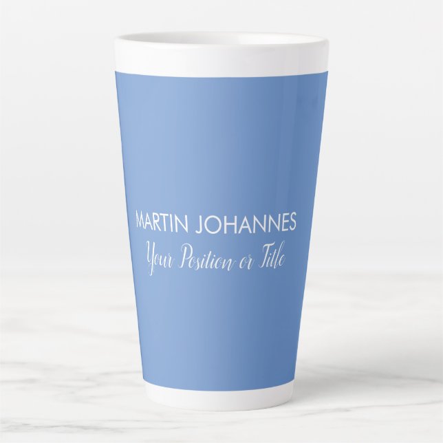 Chic Elegant Schlicht Stilvoll Blau Minimalistisch Milchtasse (Vorderseite)