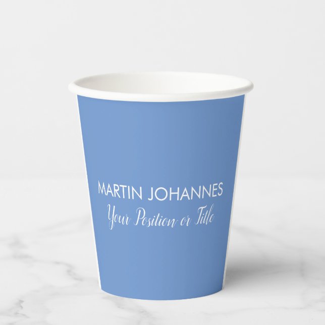 Chic Elegant Schlicht Stilvoll Blau Minimalistisch Pappbecher (Vorderseite)