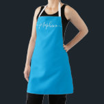 Chic Elegant Skript Name Cyan Blue Schürze<br><div class="desc">Sie Liebe eine personalisierte Schürze,  während sie diese Goodies backt,  köstliche Geschirr kocht oder mit ihren Pflanze arbeitet. Ein perfektes Geschenk,  um ihre Talente zu fördern. Weiße Schrift für den Namen mit langjährigen Schwanz-Verzierungen auf cyan blau.</div>