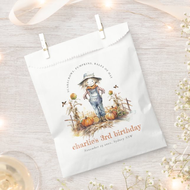 Chic Fall Pumpkin Scarecrow Harvest Kindergeburtst Geschenktütchen (Ausgeschnitten)