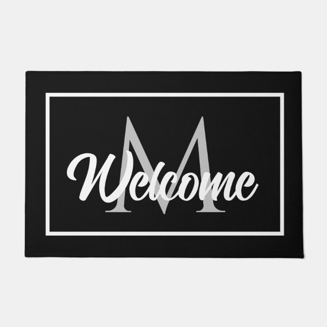 Chic Family Monogram Welcome Mat Schwarz-weiß Grau Fußmatte (Vorderseite)