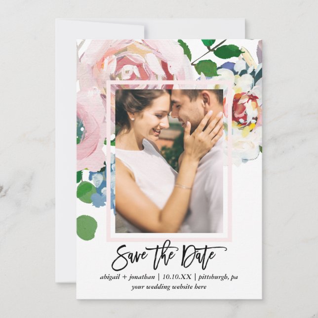 Chic Floral Bouquet mit Brush Script Zwei Fotos Save The Date (Vorderseite)