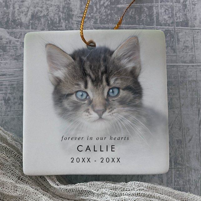 Chic Forever in Our Hearts Foto Cat Memorial Keramikornament (Von Creator hochgeladen)