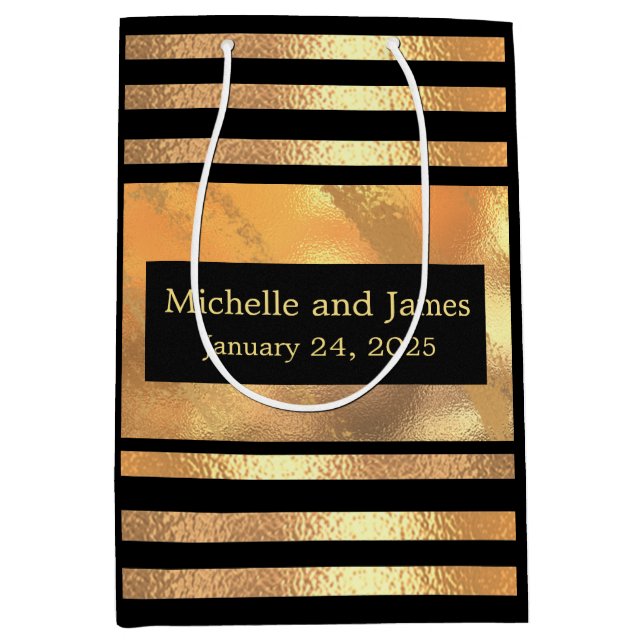 Chic Gold Glitzer gebürstetes Metal Monogram Black Mittlere Geschenktüte (Vorderseite)