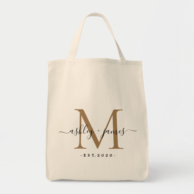 Chic Gold Monogram Script-Namen Hochzeitdatum Tragetasche (Vorne)