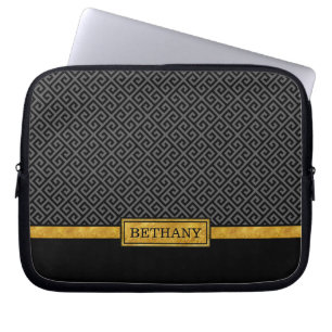 Chic Gold Name und Black Greece Key Pattern Laptopschutzhülle