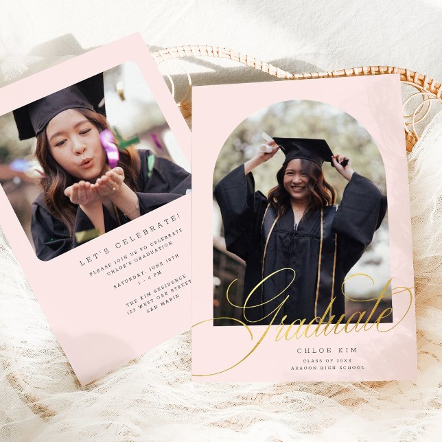 Chic Gold Script Arch Blush Pink Abschluss Foto Ankündigung (Von Creator hochgeladen)