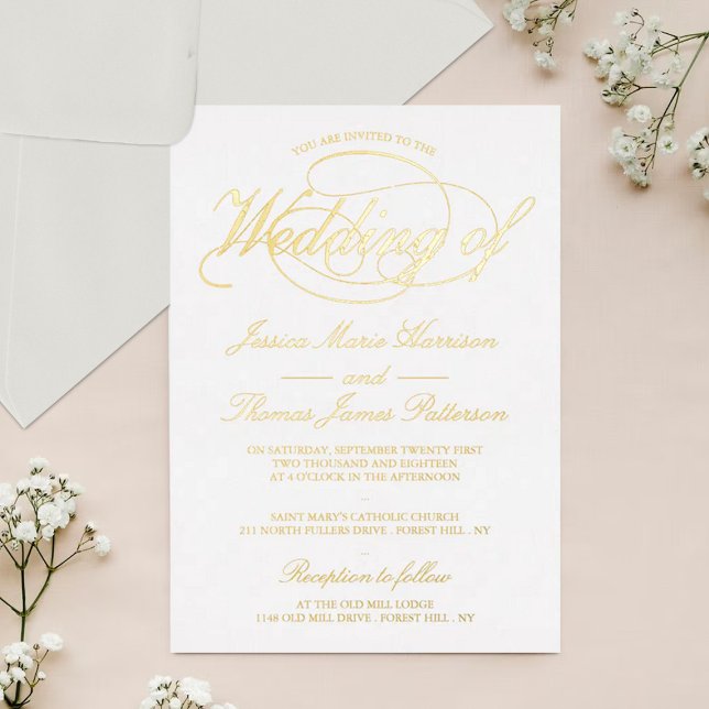 Chic Gold Script Wedding Real Folieneinladung (Von Creator hochgeladen)