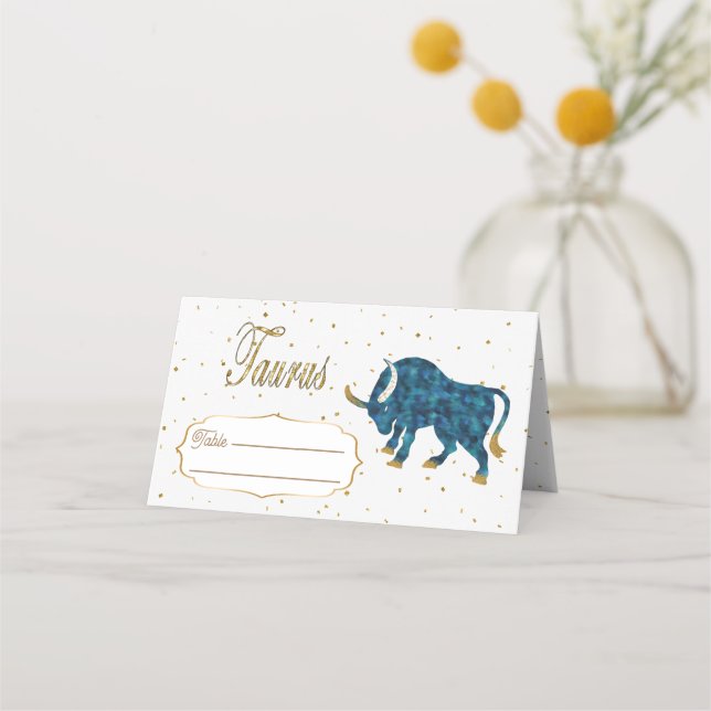 Chic Gold Taurus Zodiac Birthday Platzkarte (Vorderseite)