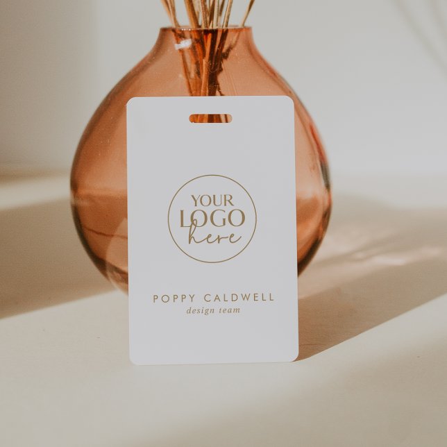 Chic Gold Typografy Logo QR Code Mitarbeiter ID Ca Ausweis (Von Creator hochgeladen)