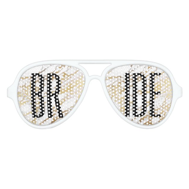 Chic Gold und White Marble Bride Sonnenbrillen (Vorderseite)