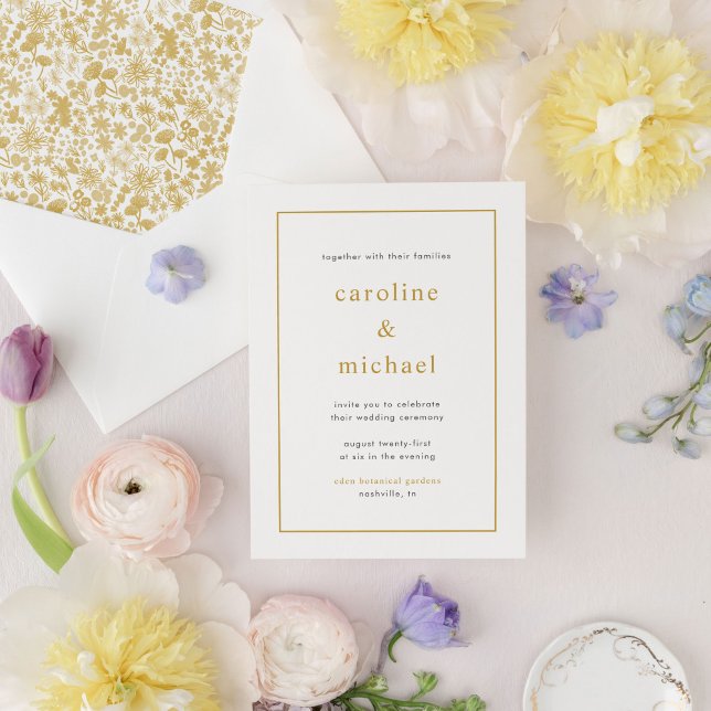 Chic Golden Ditzy Floral Faire-part de mariage (Golden yellow and white ditzy floral garden chic wedding invitations.)