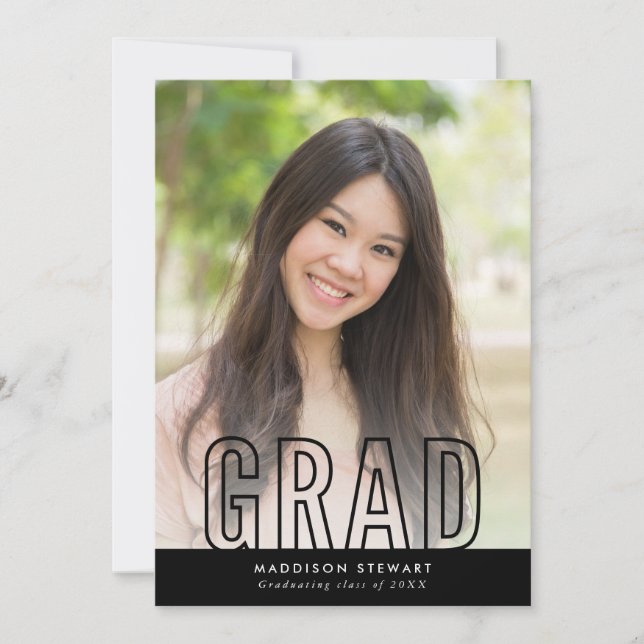 CHIC GRAD Modernes Foto Kontur Typ Overlay Schwarz Einladung (Vorderseite)