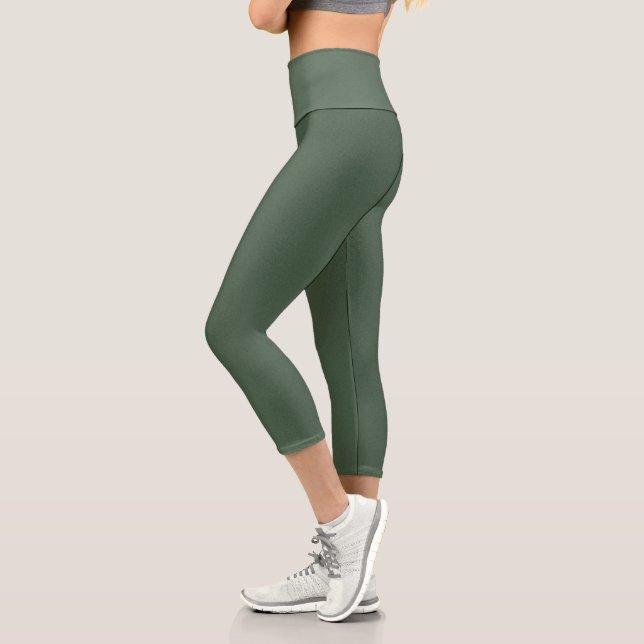 Chic Green Texture Capri Active-wear Leggings (Links)