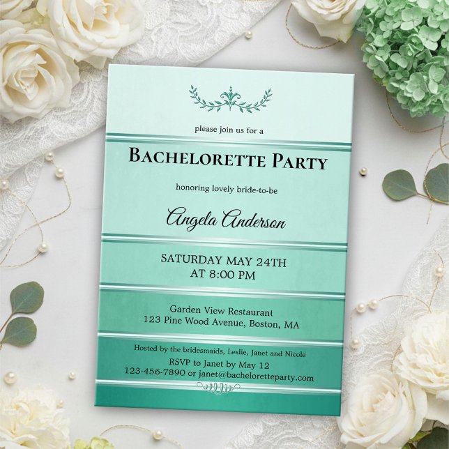 Chic Green Tone auf Tone Striped Bachelorette Einladung (Bachelorette party invitation featuring a painted green tone on tone striped design with silver)