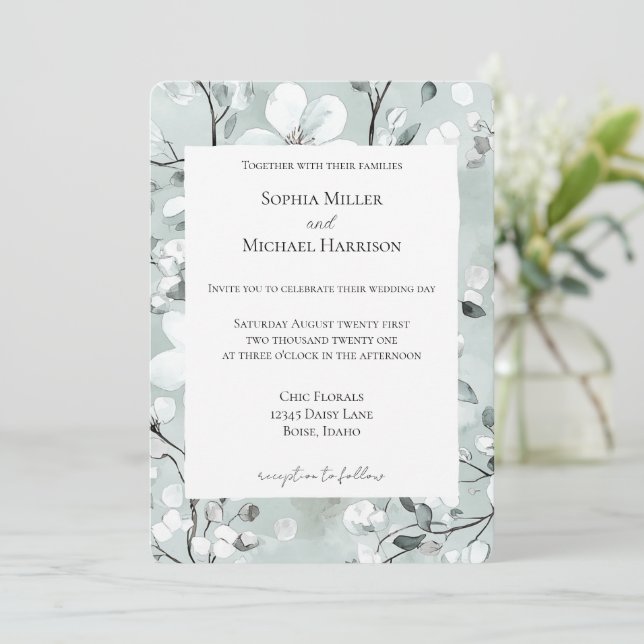 Chic Grey Blue White Floral Wedding Einladung (Stehend Vorderseite)