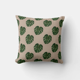 Chic handgezeichnet Monstera Blatt und Sand Farbe Kissen