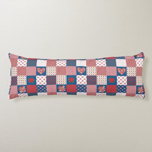 Chic Hearts and Rose Imitate Patchwork Body Pillow Seitenschläferkissen (Vorderseite)