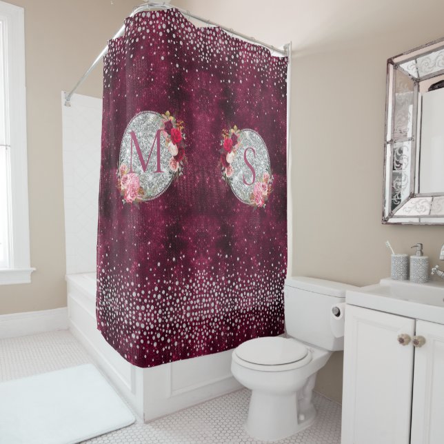 Chic Imitate Silver Glitzer Burgundy Floral Monogr Duschvorhang (Beispiel)