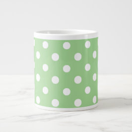 Chic Jumbo Coffee Tasse: Weiße Polkas auf Grün Jumbo-Tasse