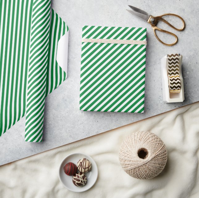 Chic Kleeblatt Green White Stripes Muster Geschenkpapier (Kunsthandwerk)