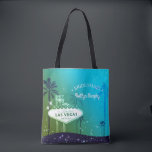 Chic Las Vegas Wedding Bridesmaid Geschenk Tasche<br><div class="desc">Schöne Illustration von Las Vegas Streifenschild, Palmen, funkelnde Sterne & cyan blauer Hintergrund entworfen auf individuellen Bridesmaids Gift Bags. Ideal für Ihre Las Vegas thematische Hochzeit, Brautparty, Jubiläum Party, Verlobung oder Junggeselinnen-Abschied. ((Sie finden die passenden Hochzeitsessentials & Favoriten in diesem Laden, Bridal Heaven. Wenden Sie sich an ujean4791@gmail.com, um sich...</div>