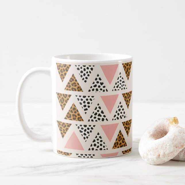 Chic Leopard & Pink Triangle Pattern Kaffeetasse (Mit Donut)