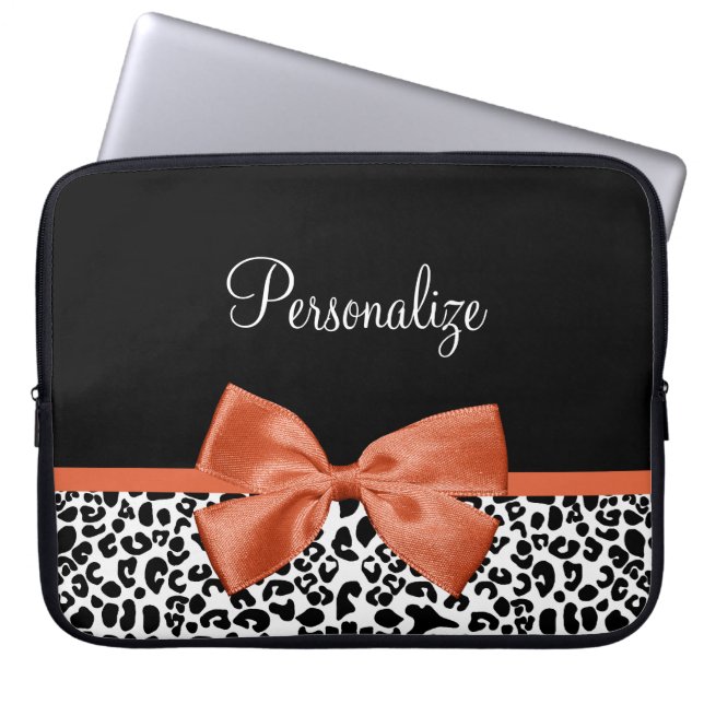 Chic Leopard Print Burnt Orange Bogen mit Namen Laptopschutzhülle (Vorderseite)