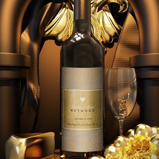 Chic Liebe Herz Gold Klasse & Eleganz Hochzeit Weinetikett (Von Creator hochgeladen)