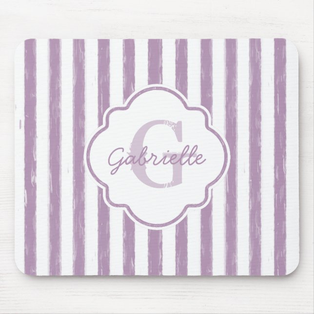 Chic-lila gemalte Streifen Monogramm und Name Mousepad (Vorne)