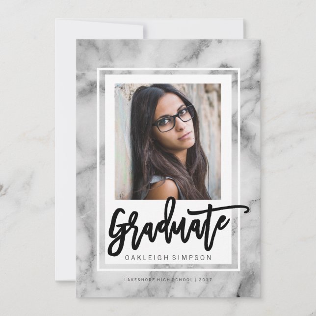 Chic Marble Typographie Grad Faire-part (Devant)