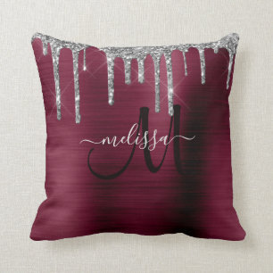 Chic Maroon Dripping Glitzer Brush Metal Monogram Kissen