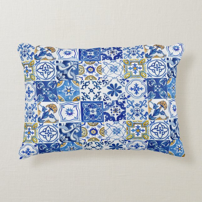 Chic mediterranes Blau, Weiß und Gelb Muster Dekokissen (Vorderseite)
