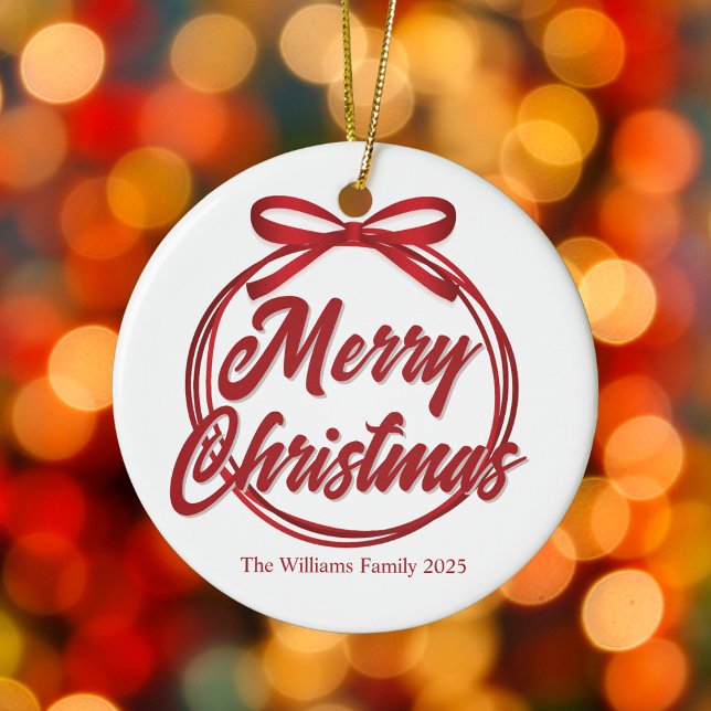 Chic Merry Christmas Script Red Ribbon Bow Keramik Ornament (Von Creator hochgeladen)