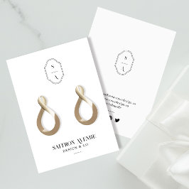 Chic Minimal White Custom Monogram Earring Display Visitenkarte