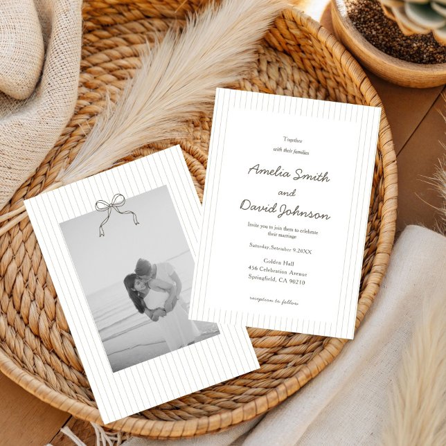 Chic Minimalist Stripe Green Wedding Invitation  (Créateur téléchargé)