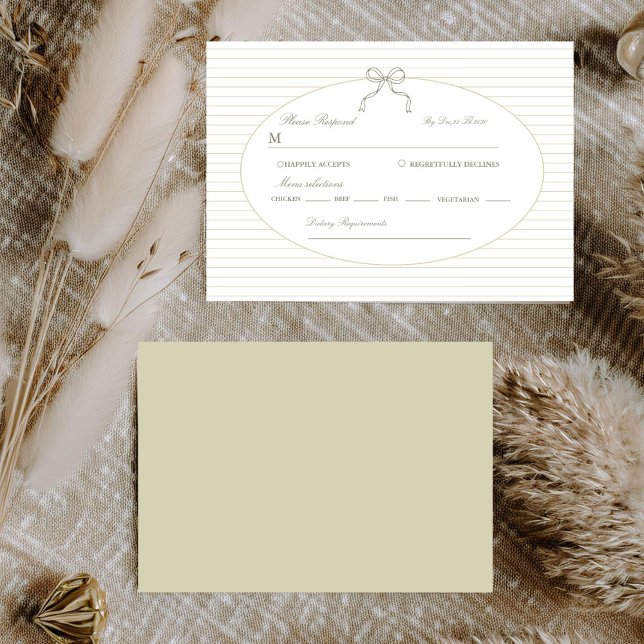Chic Minimalist Stripe Green Wedding  RSVP Karte (Von Creator hochgeladen)