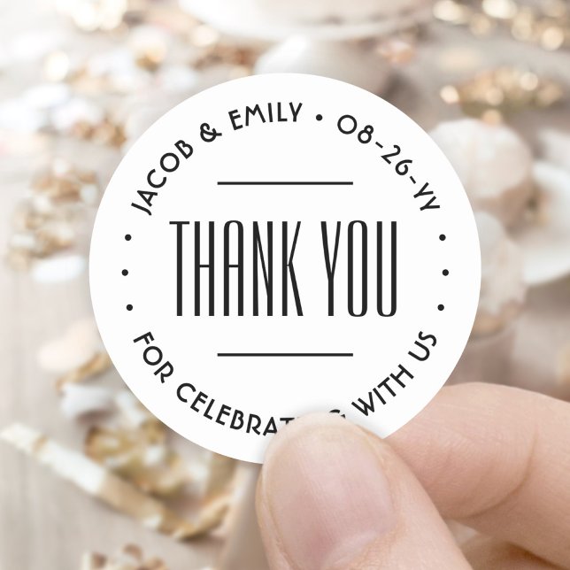 Chic Minimalistisch Typografie Danke Black & White Runder Aufkleber (Von Creator hochgeladen)