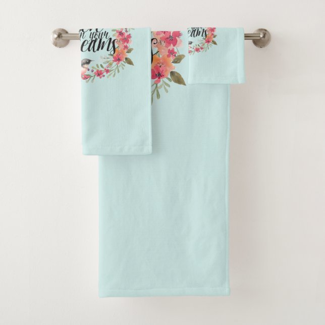 Chic Mint Croyez en vos rêves Oiseau rose Floral (En situation)
