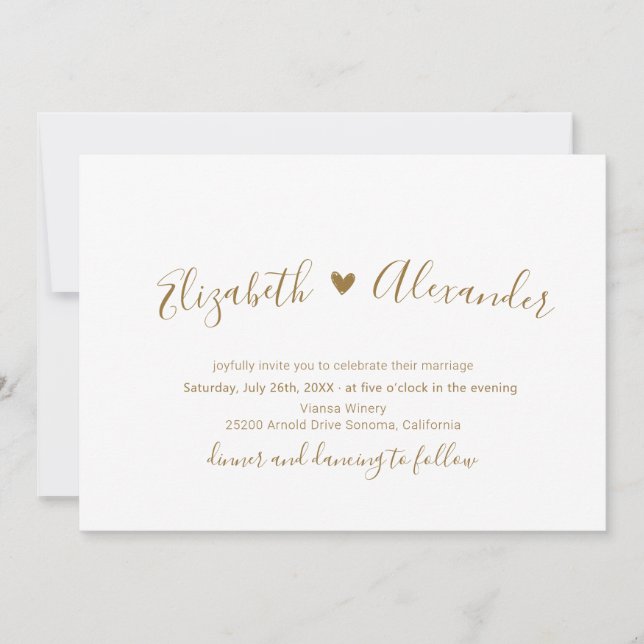 Chic Modern Calligraphy Gold Script Heart Wedding Einladung (Vorderseite)